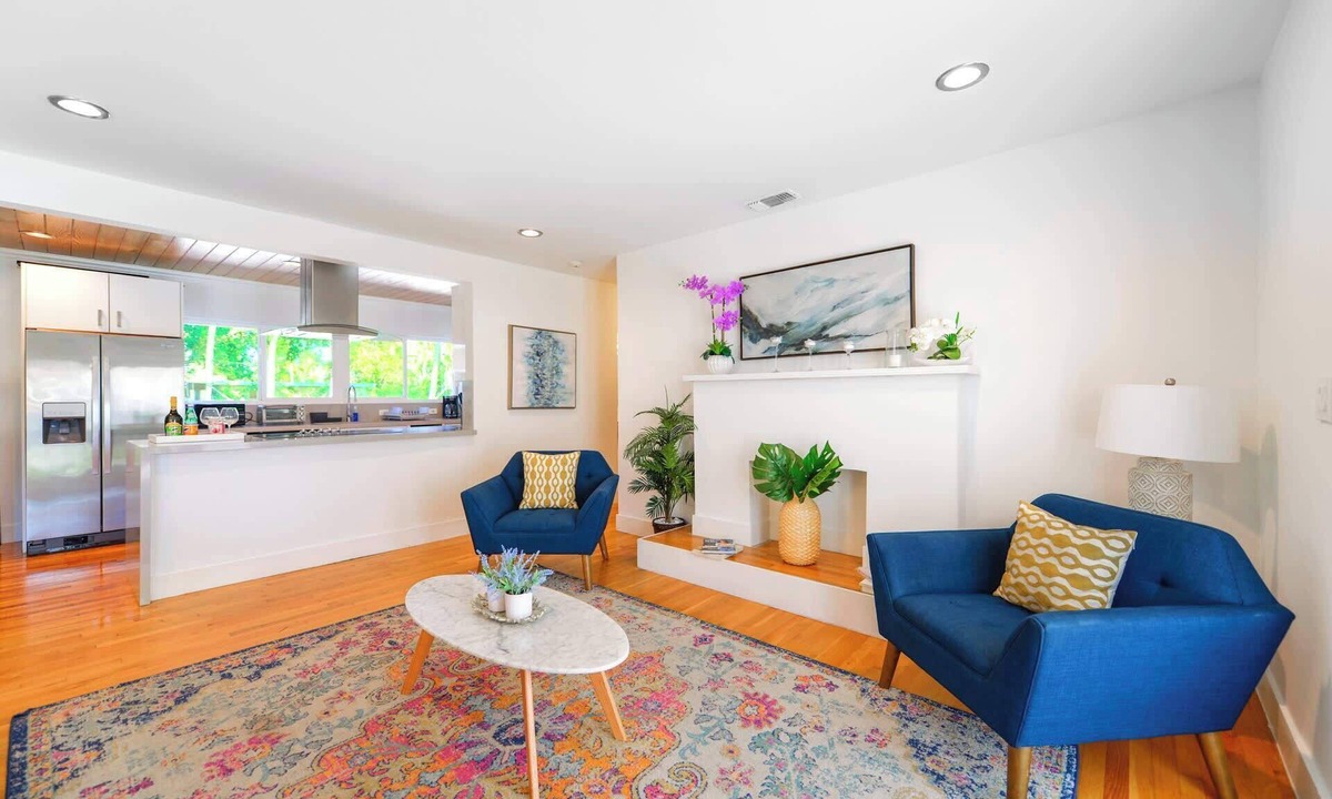 Ludlam House | Private Pool | Spacious Home W 4-Car Parking