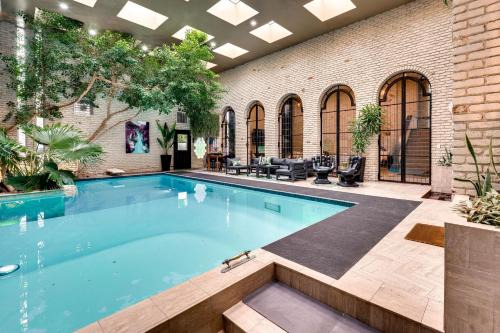 Denver House | Private Poolside Paradise Attached Home by Denver
