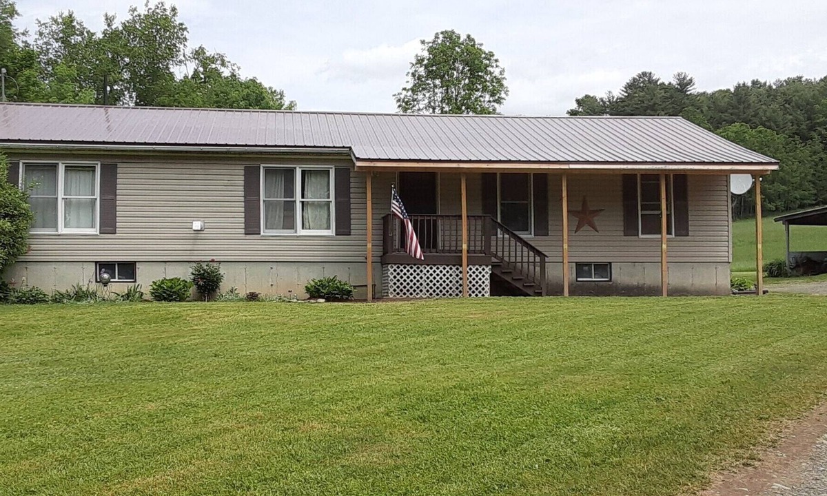Mount Vision House | Private, pretty & near Cooperstown Dreams Park & Cooperstown Allstar Village