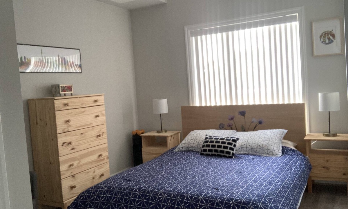 Guelph Condo | Private Room and Washroom in Guelph South End.