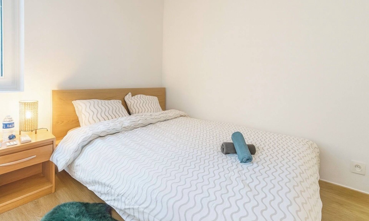 Lille Centre Ville Bed & Breakfast | Private room in comfortable shared house near Lille center