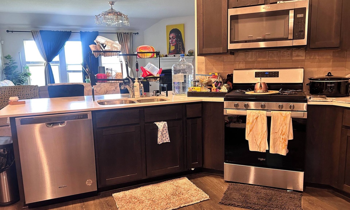 Fate House | Private Room in Cozy house in delightful Rockwall.