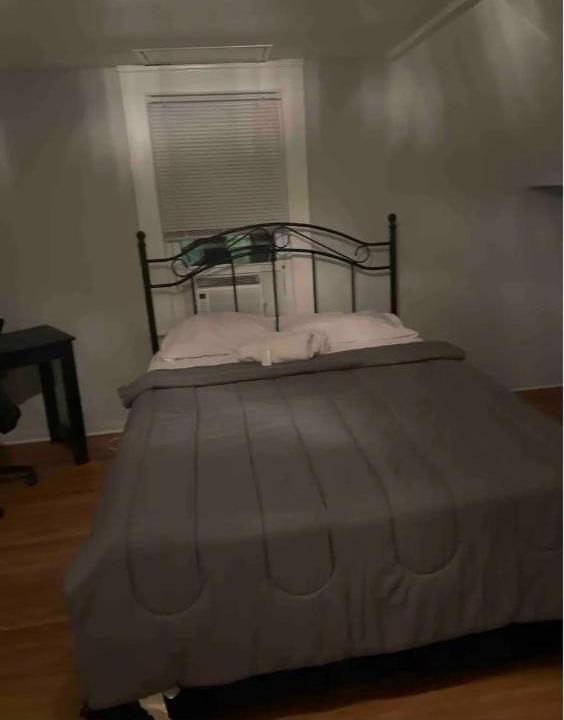 Roselle House | Private room Roselle nj#1