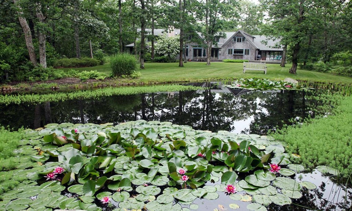 Vineyard Haven House | Private Sanctuary in Chilmark