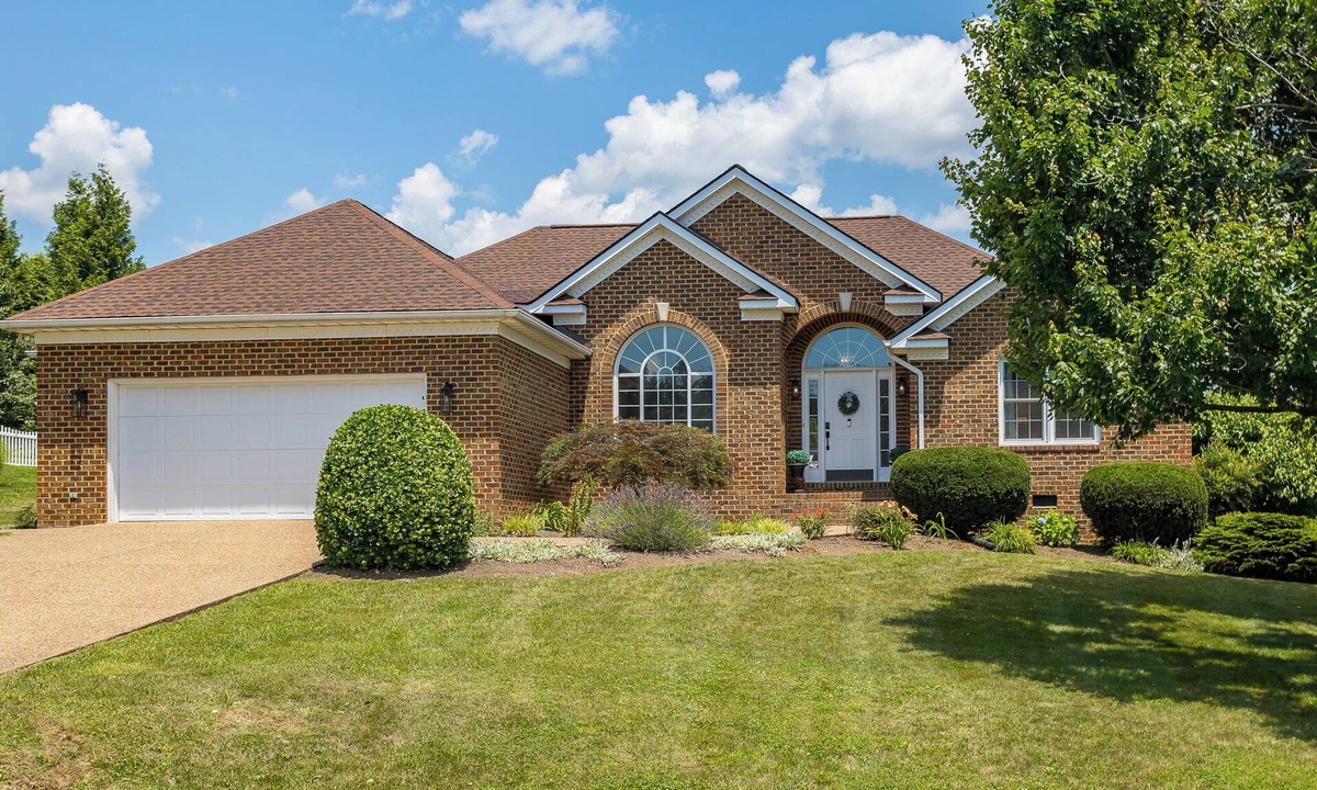 Keezletown House | Private + spacious! Central location! Firepit, jet tub, games +grill!