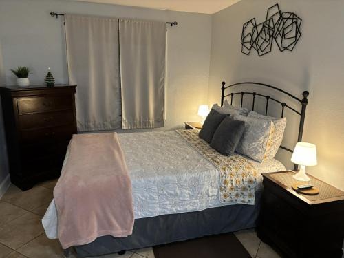 University House | PRIVATE STUDIO near Busch Gardens & USF