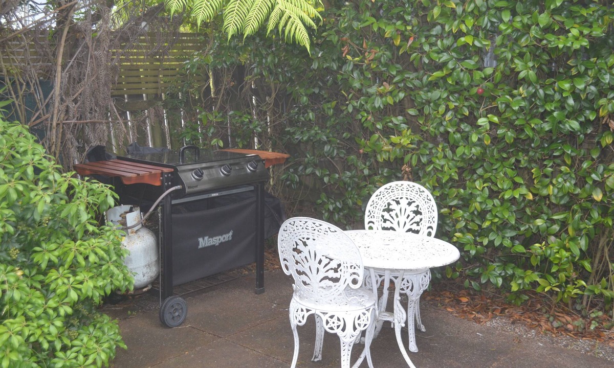 Torbay Apartment | PRIVATE STUDIO