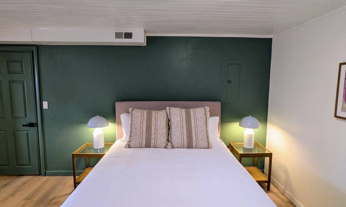 Pleasant View Apartment | Private Studio w/Bath + Kitchen | Backs to NLR