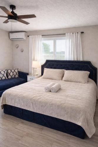 Bradenton House | Private suite 3 miles from beach
