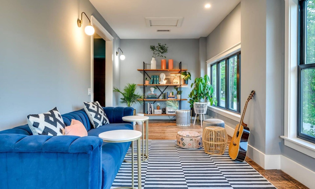 West End House | Private Suite in Historic Austin B&B: Sleeps 4!