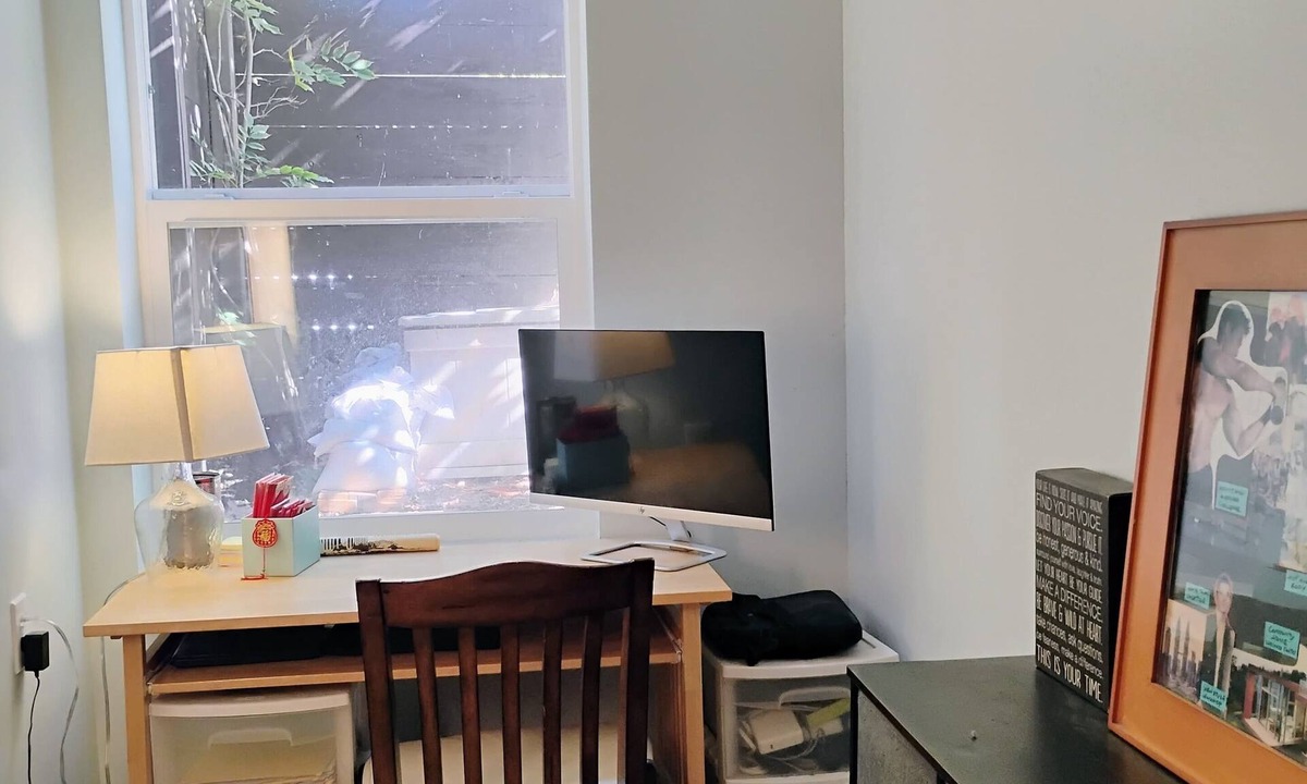 Bushrod Apartment | Private Suite w/Kitchen & Bath – North Oakland