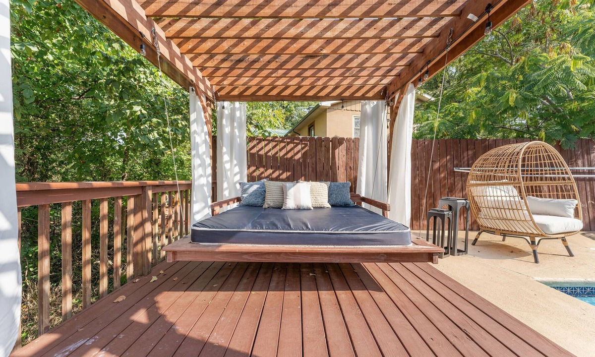 Branson House | Private Summer Pool! Taneycomo Boat Dock!