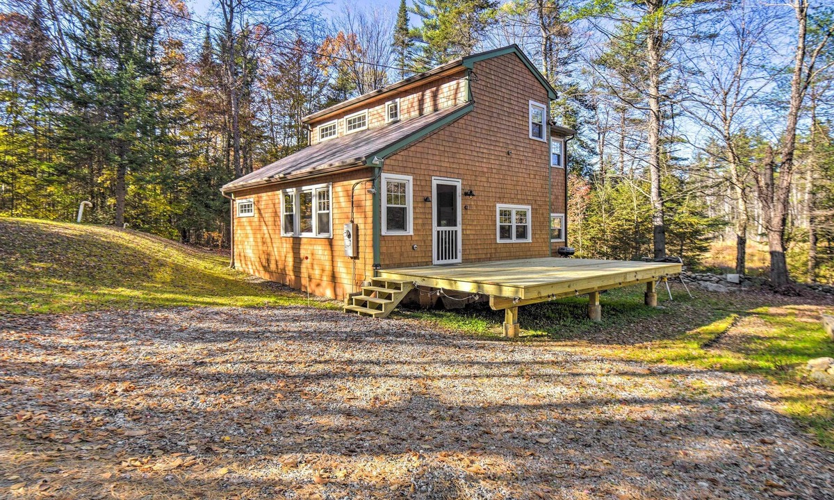 Sunapee Cabin | Private Sunapee Getaway: 2 Mi to Ledge Pond!