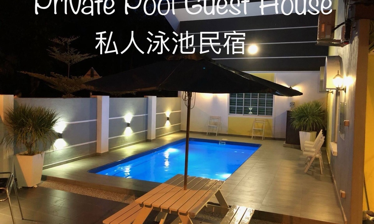 Cheng House | Private Swimming Pool With Jacuzzi