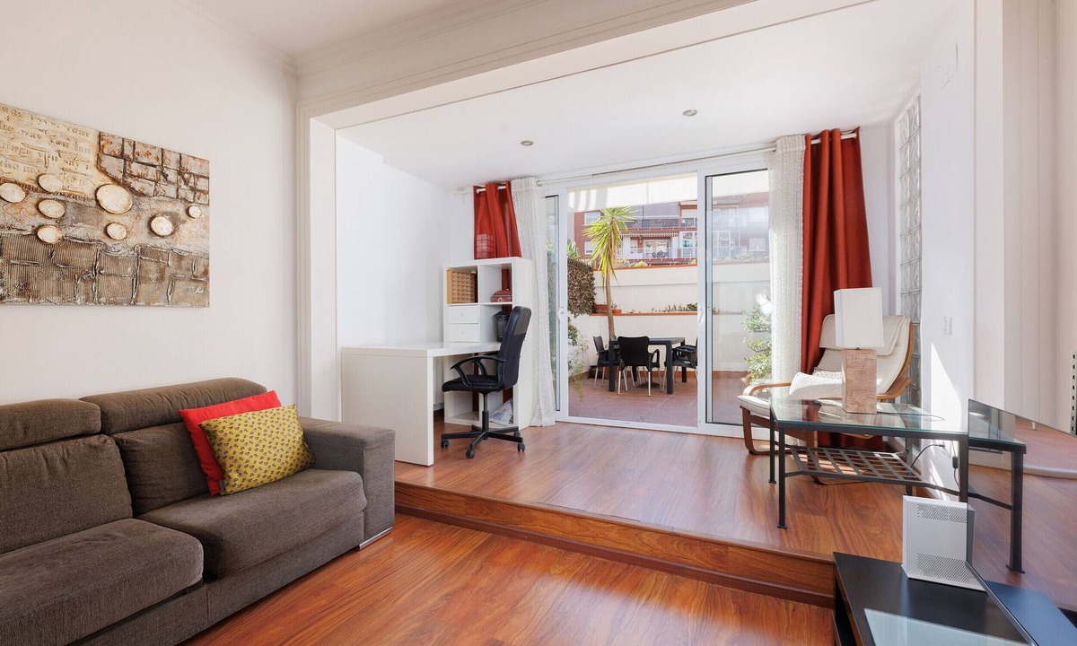 Sants Apartment | Private terrace, 3 bedrooms, 2 bathrooms, central Barcelona