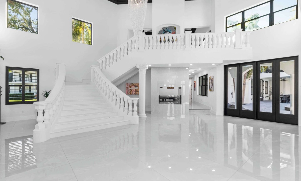 Sunset Park Villa | Private Ultra-Luxury 10 Bedroom | 14 Bath Mansion