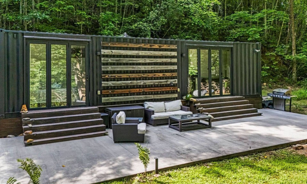 Bryson City Apartment | Private Villa - 5 Star “Beginning” @ Basecamp