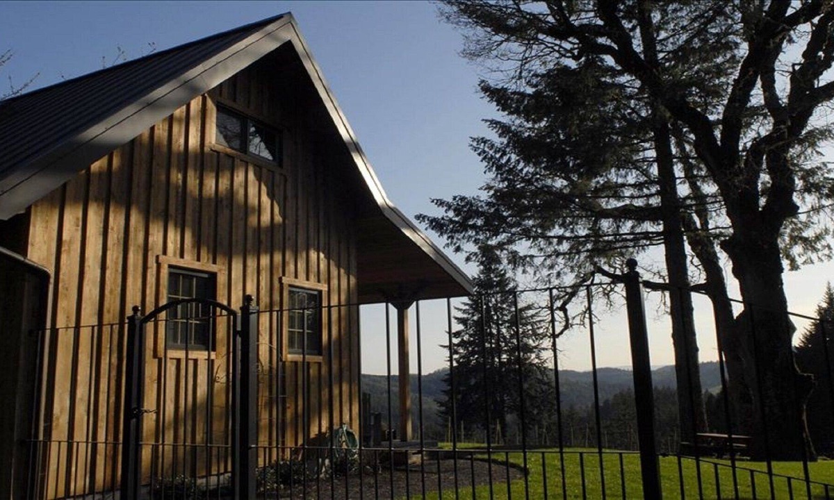 McMinnville Cabin | Private Vineyard Cabin in the Heart of Wine Country