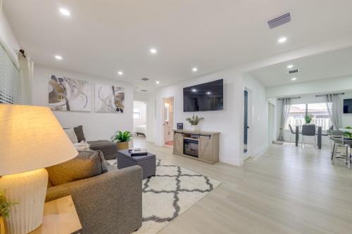 Miramar House | Private Yard! Getaway 3 Mi to World Cup Matches