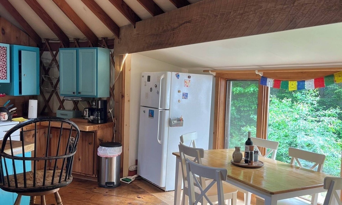 Center Conway Apartment | Private yurt complex near town