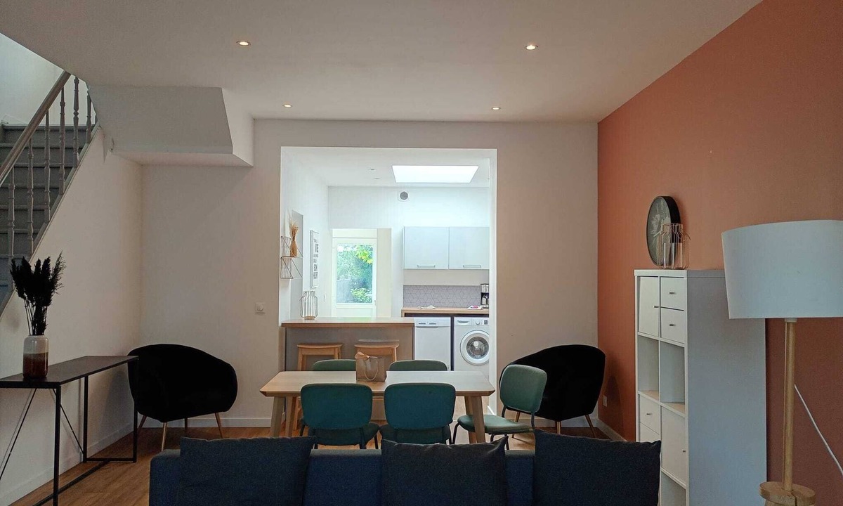 Faches-Thumesnil House | proche de Lille, Maison 5 Chambres avec Jardin