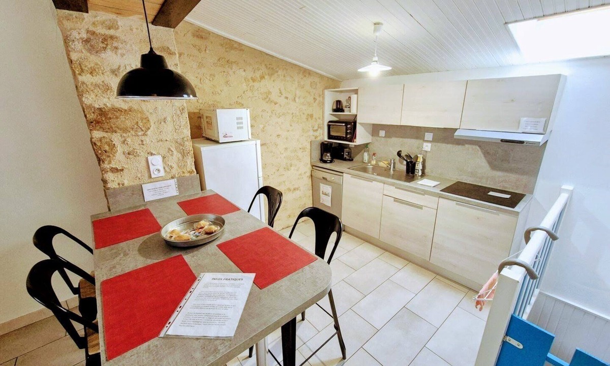 Saint-Laurent-sur-Sevre House | Proche Puy du Fou - Petite maison tendance loft