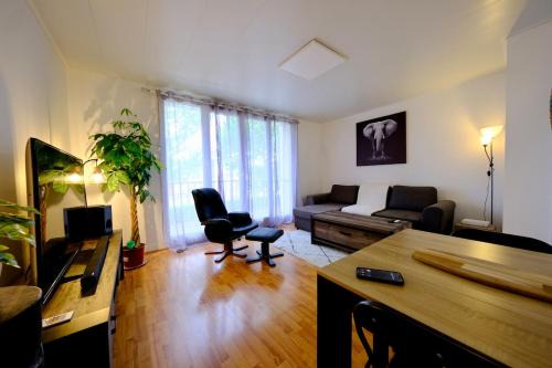 Le Petit-Quevilly Apartment | Proche Rouen - Charmant 2 Pièces