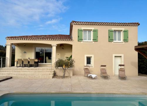 Molleges Villa | Proche Saint Rémy de Provence