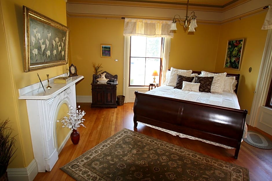 Wrentham Hotel | Proctor Mansion Inn