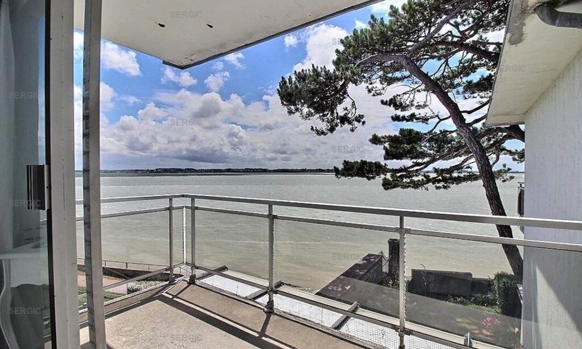 Le Crotoy Apartment | Professional ad - Beautiful apartment close to the beach and shops