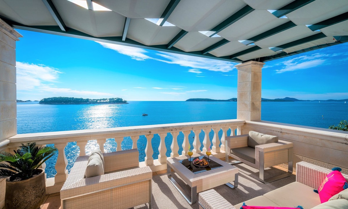 Lozica Villa | Professionally Managed Villa With Sea Access and Private Beach