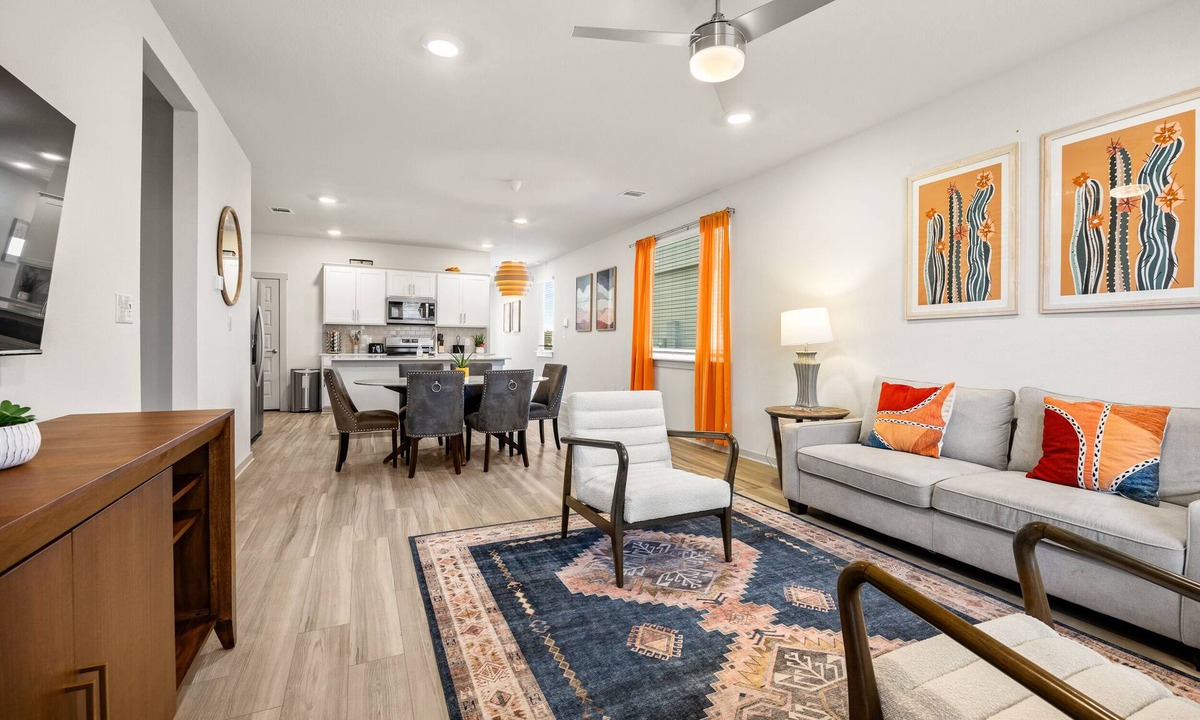 San Marcos House | Project Crew Stay | Spacious 4BR in San Marcos