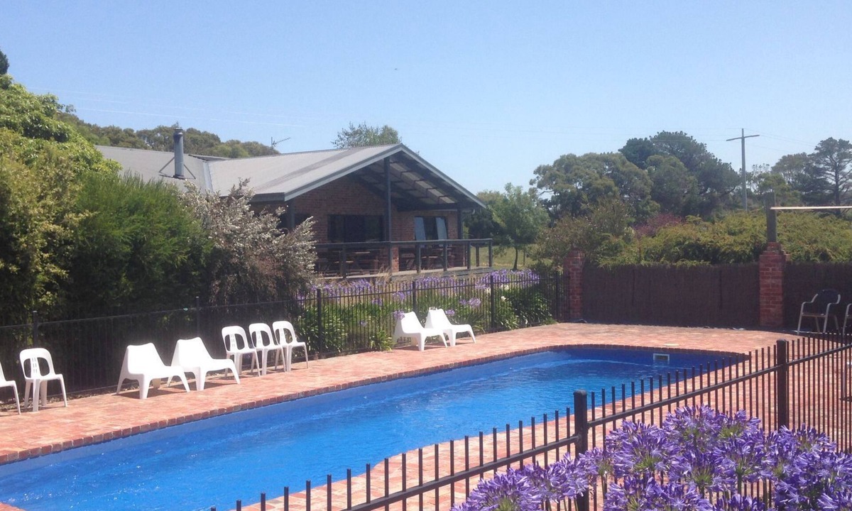 Fish Creek Cabin | Prom Coast Holiday Lodge