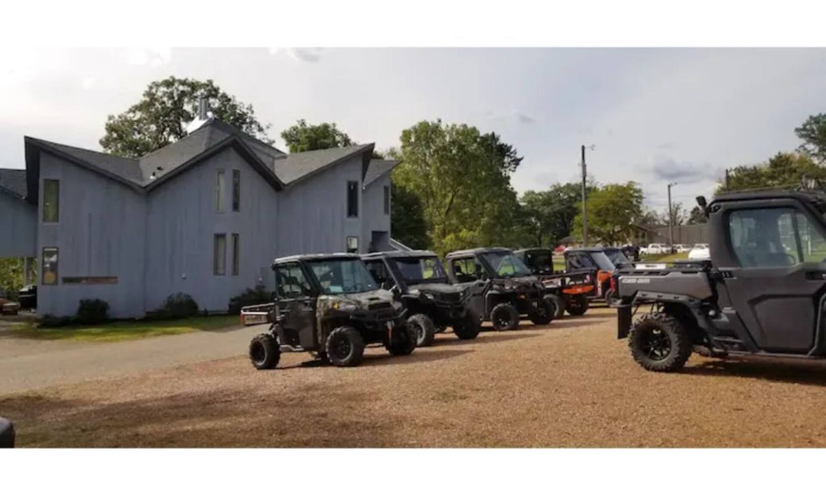 Neillsville Cabin | Promise Lodge