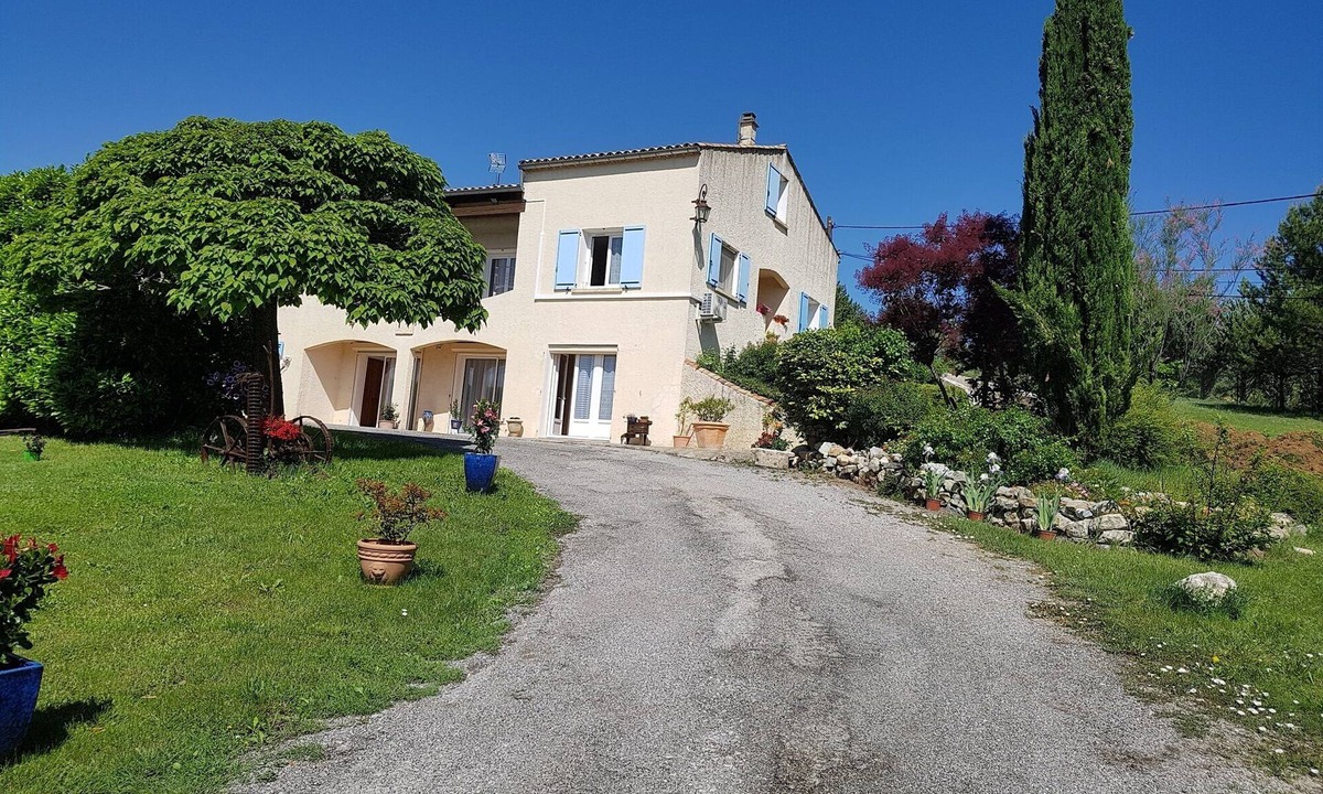 Lazer Apartment | PROPERTY SAINT JEAN