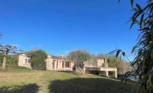 Saint-Hippolyte-du-Fort Villa | Propriété d'exception avec piscine - Les Cévennes