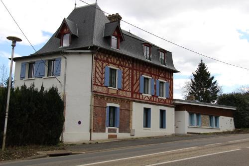 Honfleur Bed & Breakfast | Propriété La Claire