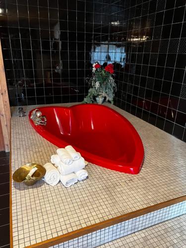 Republic Hotel | Prospector Inn