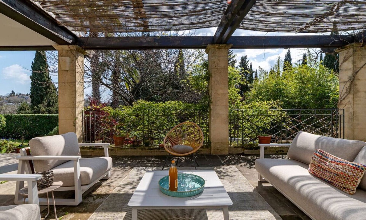 Montferrier-sur-Lez Villa | Provençal Villa with Pool near Village & Montpellier