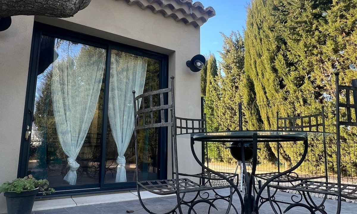 Codolet House | Provencal house near the lake