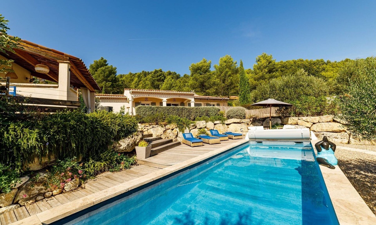 Callas Villa | Provencal villa with pool and panoramic view