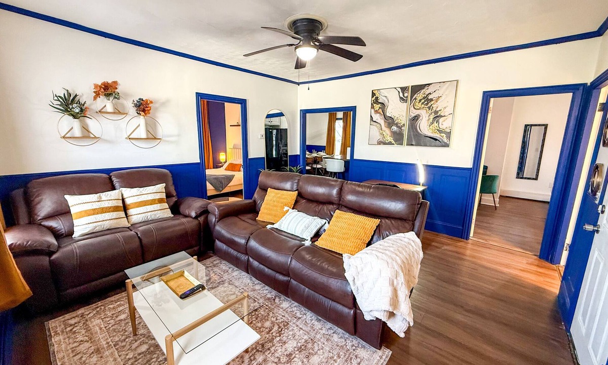 Silver Lake Apartment | Providence Royal Maisonette Free Parking + Game Room