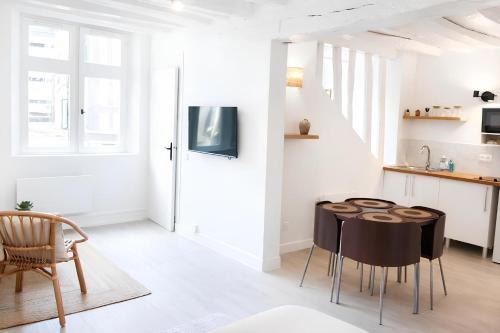 Quartier Vieux Marche-Cathedrale Apartment | Pucelle Vieux marché Rouen centre Ménage et linges inclus