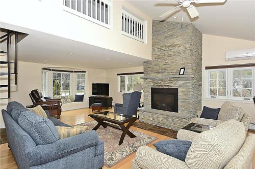 Stowe House | Pucker Street