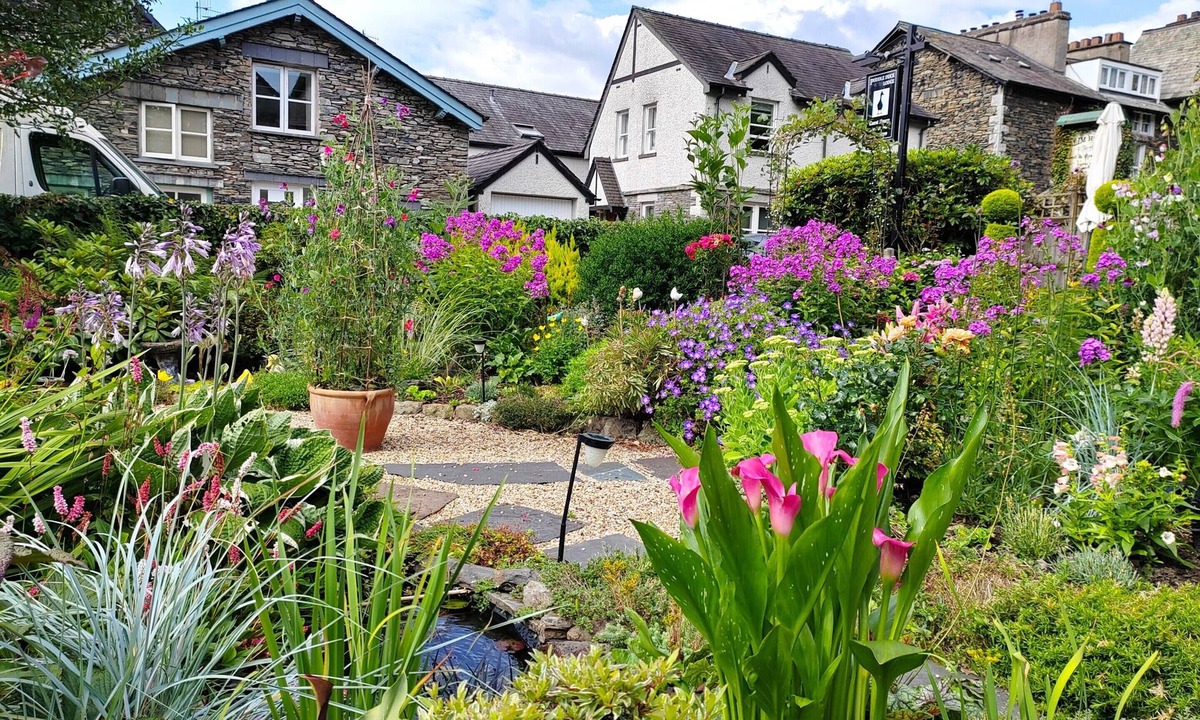 Bowness-on-Windermere House | Puddle Duck Lodge