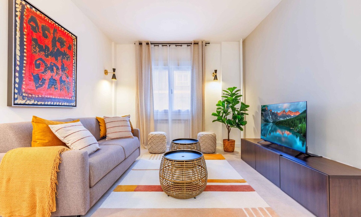 Prosperidad Apartment | Puerta de America VII apartment in Madrid