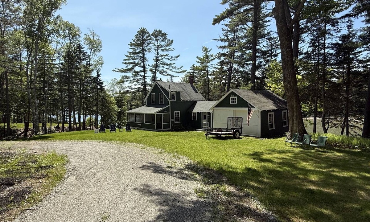 Bremen House | Puffing Rock Cottage/Bremen