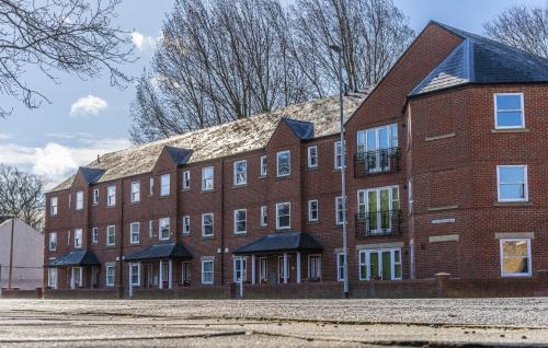 Darlington Apartment | Pullman House