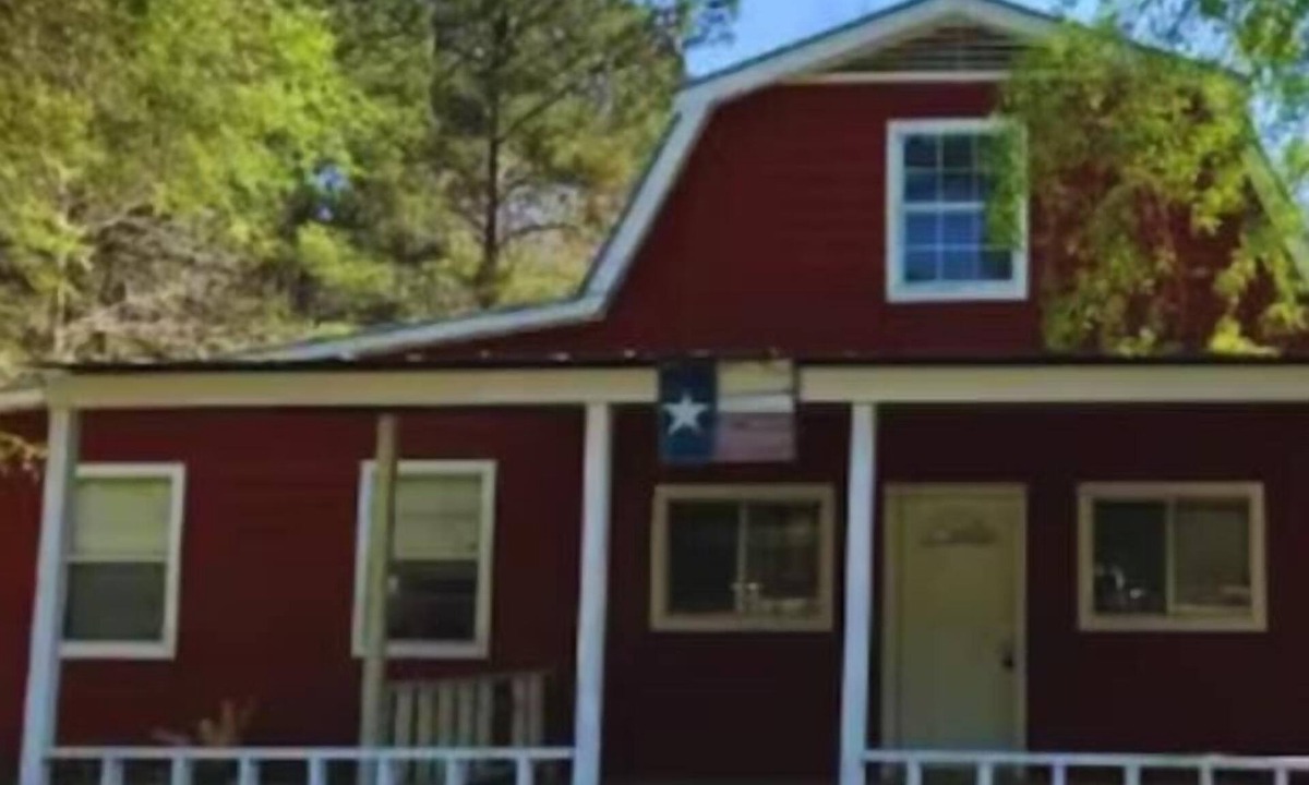 Lumberton House | Pure Country, plenty of space & trees, relaxing!