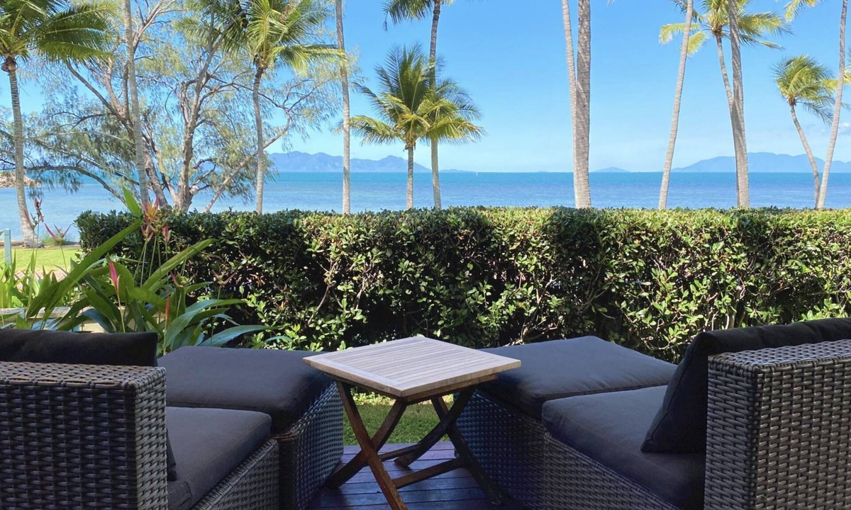 Nelly Bay Villa | Pure Magnetic Villa 1